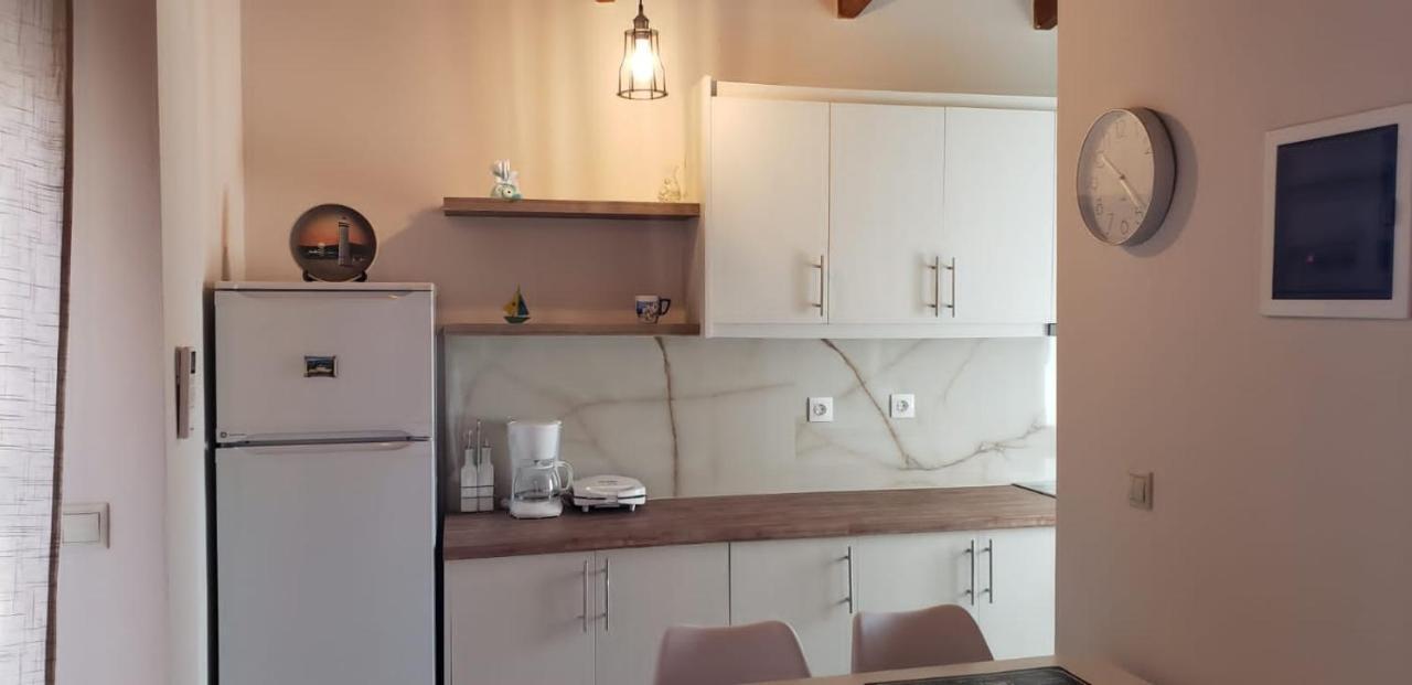Michalis, 2-Bedroom Apartment In Saranda Exterior photo